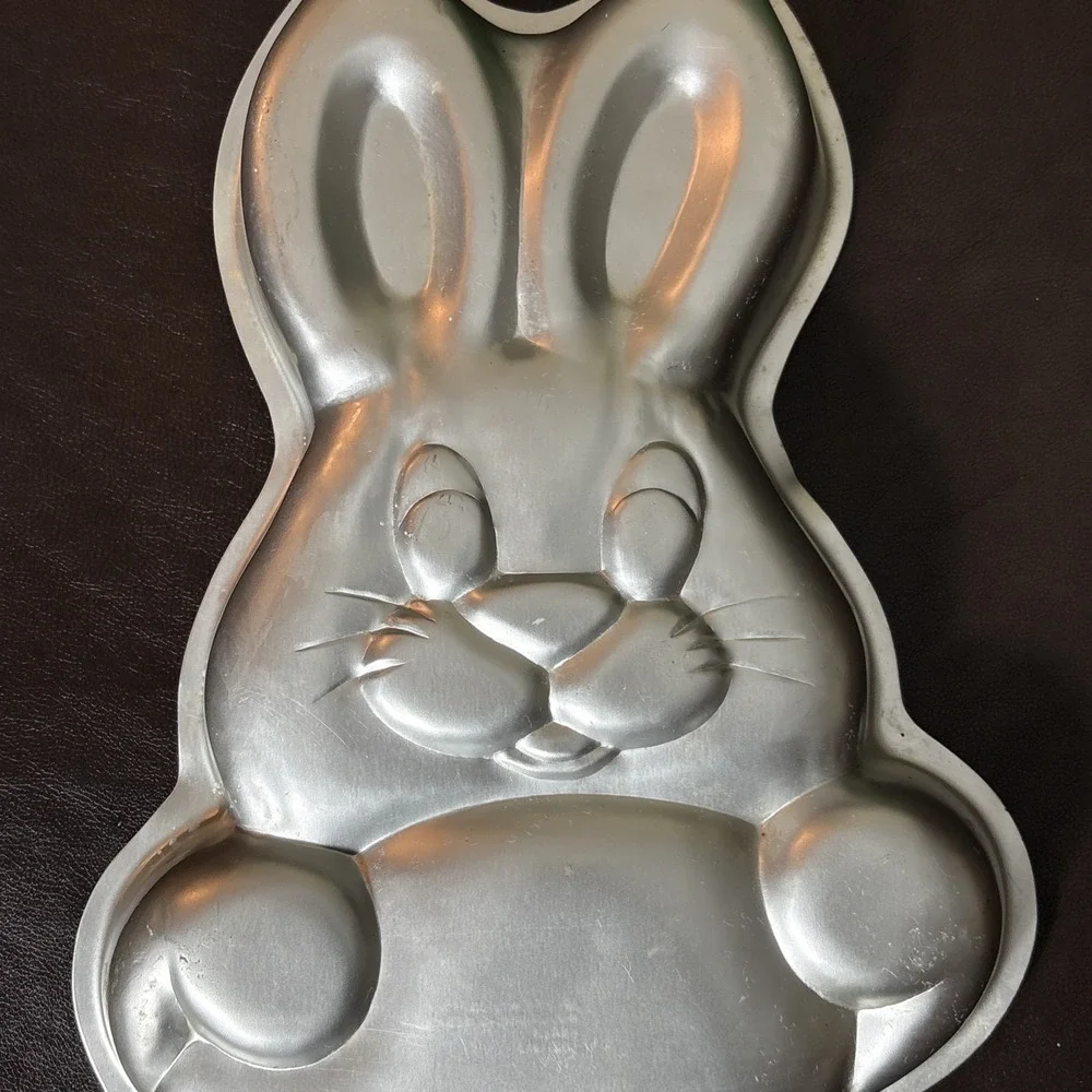 Vintage Wilton Easter Bunny Cake Pan‎ 1979 #502-1913 Made In Korea